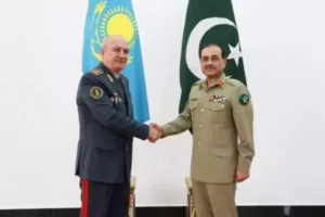 kazakhstan-pakistan-seek-to-enhance-military-cooperation-53a9508