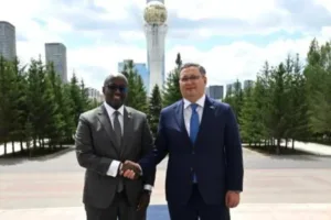 kazakhstan-and-rwanda-strengthen-cooperation-in-logistics-defence-and-digitalization-caspianpostcom-255a740