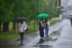 kazakhstan-braces-for-extreme-weather-heavy-rain-and-scorching-heat-ahead-e568a06