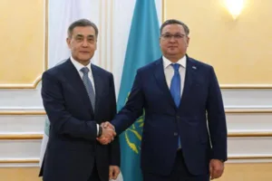 kazakhstans-foreign-minister-meets-with-sco-secretary-general-1691222