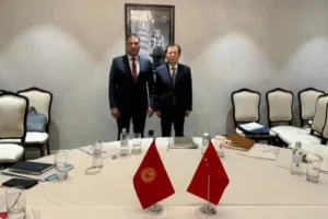 kyrgyzstan-and-china-talk-boosting-cargo-transport-and-streamlining-logistics-c49e49d