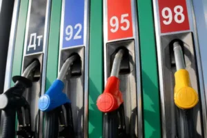 kyrgyzstan-exports-25-million-liters-of-petrol-to-afghanistan-over-two-months-0976983