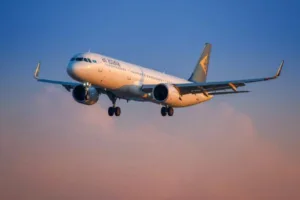 plane-flying-from-nha-trang-to-bishkek-makes-refueling-landing-in-india-83e59ce